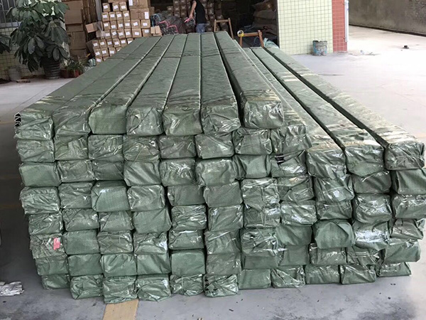 劳恩生产车间