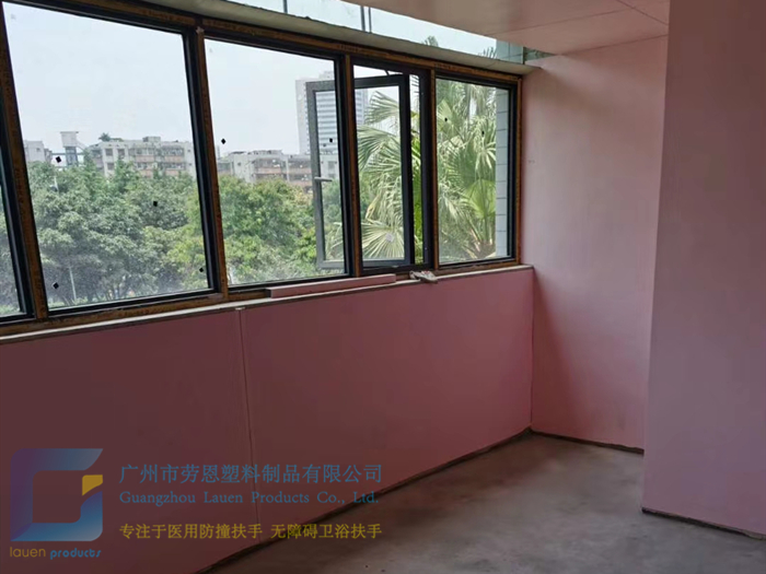 【广东广州】墙面亚克力板与抗菌树脂板——墙面板装修应该怎么选？