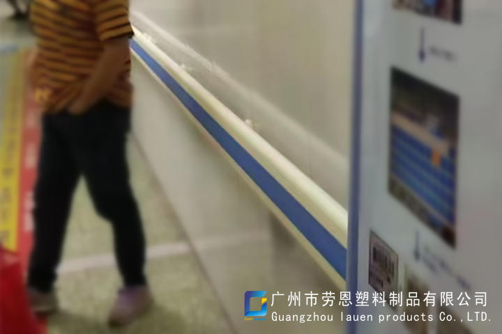 【福建福州】绝佳性价比，防撞扶手安装效果一看就知道
